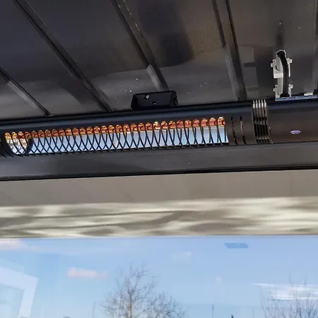 Apartmán Poellodge, Luxe Houseboot Met Zonnig Terras