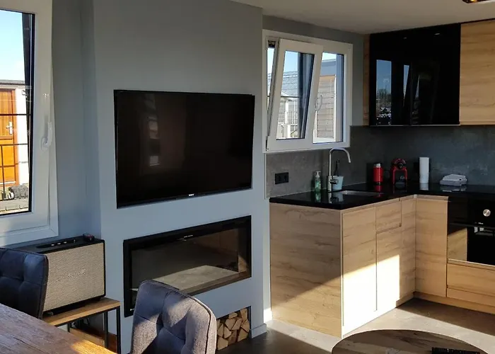 Poellodge, Luxe Houseboot Met Zonnig Terras Apartamento *