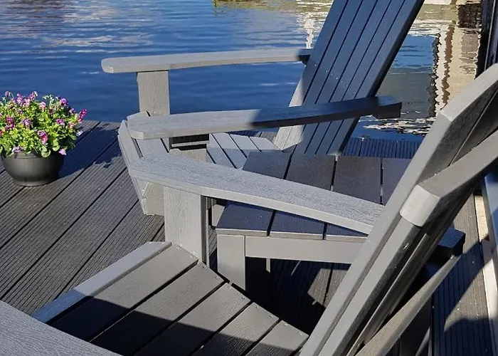 Poellodge, Luxe Houseboot Met Zonnig Terras Apartamento