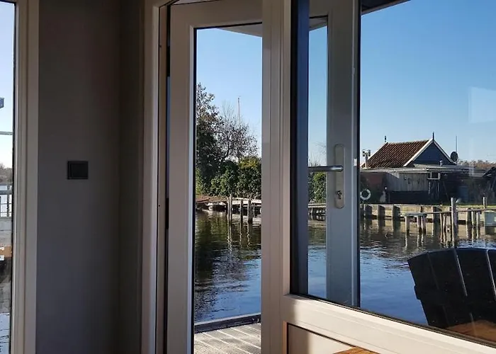 Poellodge, Luxe Houseboot Met Zonnig Terras Apartamento *