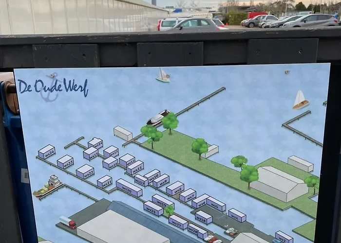 Poellodge, Luxe Houseboot Met Zonnig Terras アパート